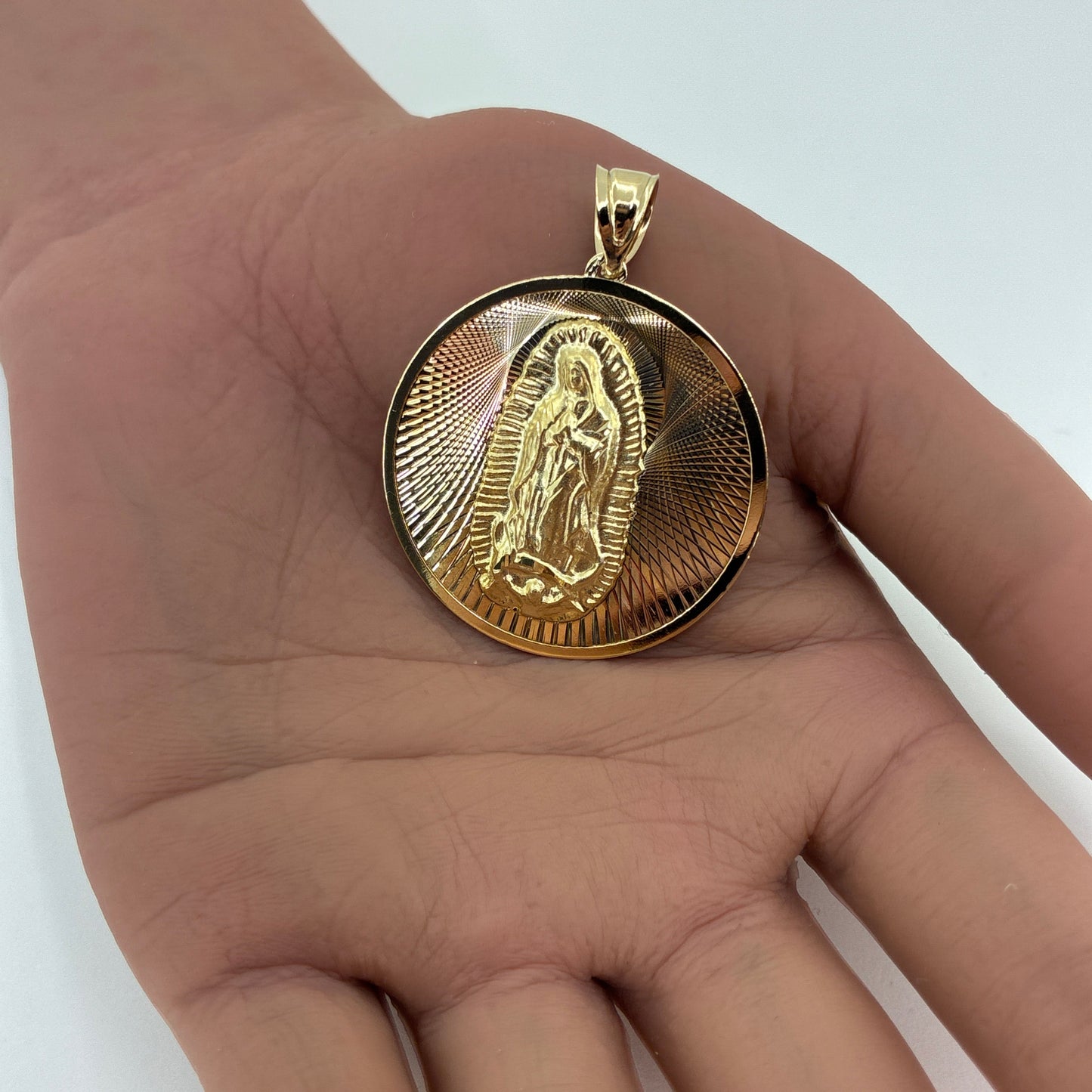 14K Tri-Color Gold Large Round Virgin Mary Pendant | 4.80 grams