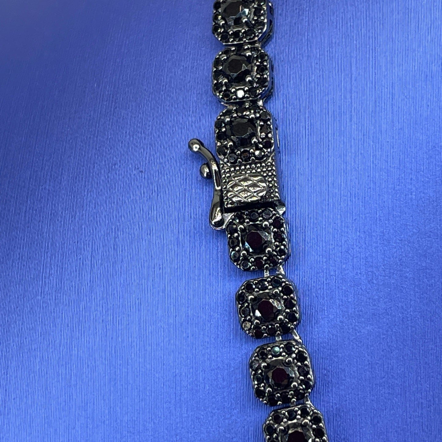 925 Sterling Silver 20” CZ Black Cluster Necklace 32.20g 6mm3