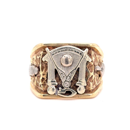 10K Yellow Gold Ring | Free Mason Design, Size 7.5