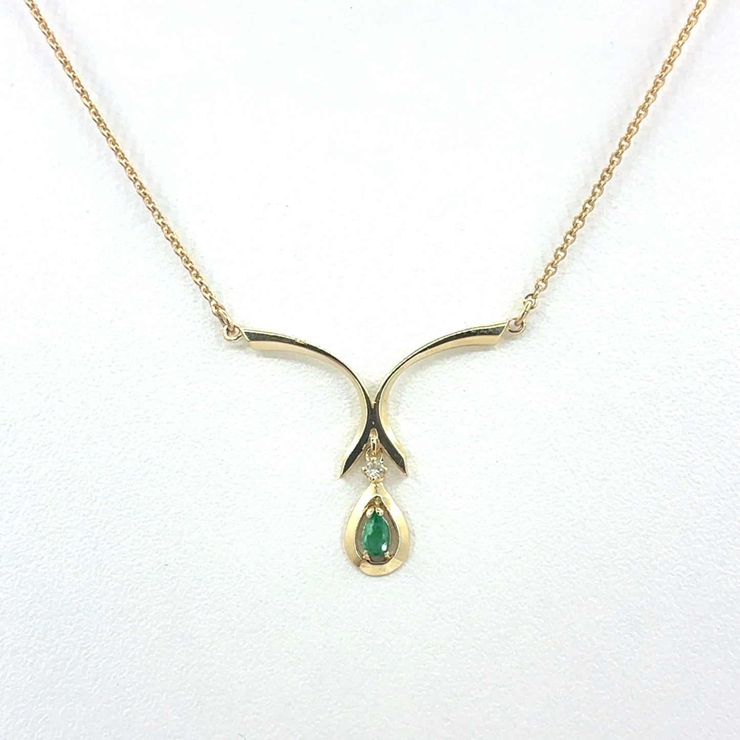 14K Yellow Gold V-Shape Pendant Necklace with Emerald & Diamond | 18 Inches, 3.07 grams
