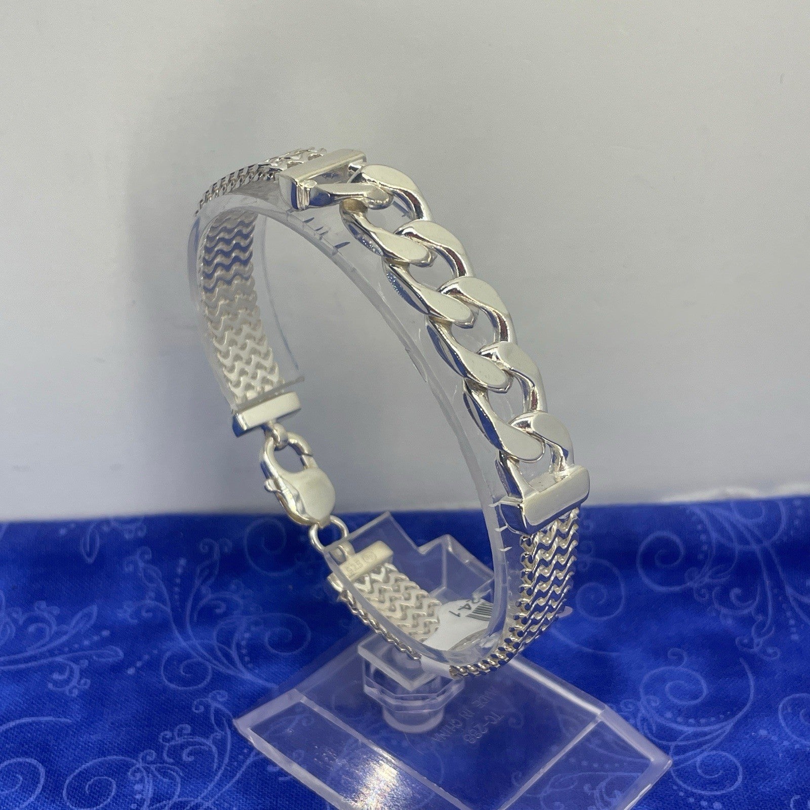 925 Sterling Silver 8” Satin ID Unique Style Bracelet 36.90g 1