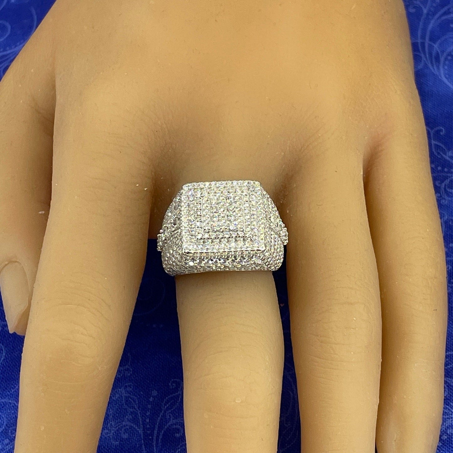 925 Sterling Silver Men’s  Moissanite Cluster Ring 15.10g 5.5CTW Size 103