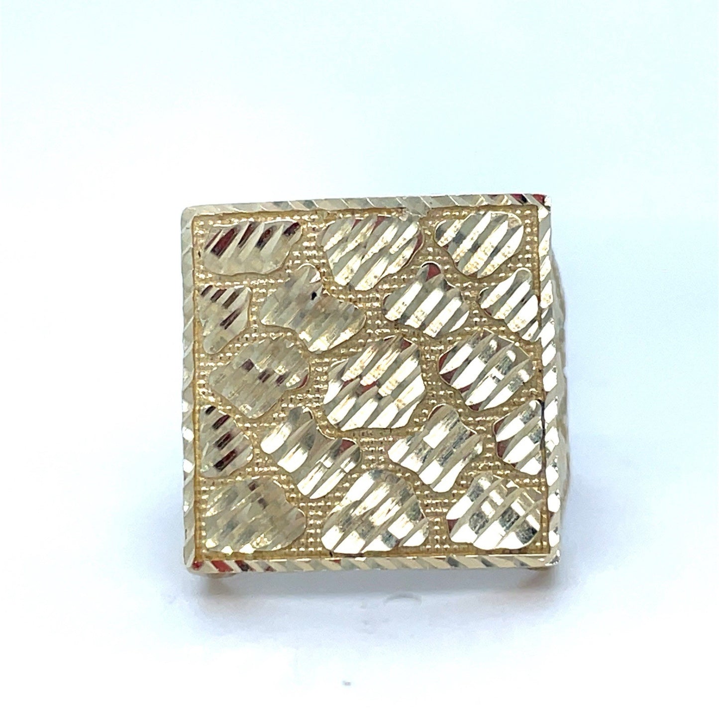 10k Yellow Gold Men’s Square Nugget Ring 3.70g Size 100