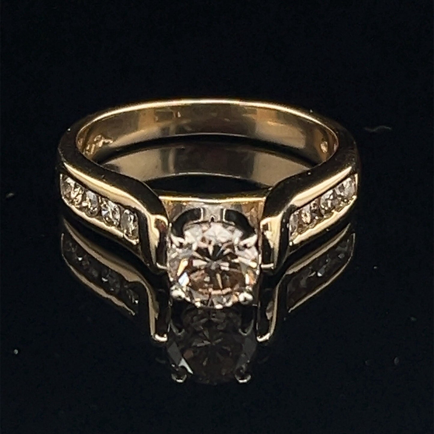 14k gold two-tone champagne Diamond Ring .9ctw Centerstone .69 CT size 6.751