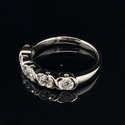 Platinum 5 diamond band ring G/H  VS .9ctw Size 71