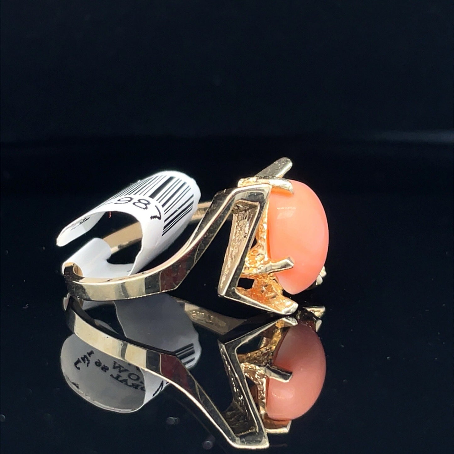 14k Yellow Gold Pink Coral Ring 3.60g Size 6.51