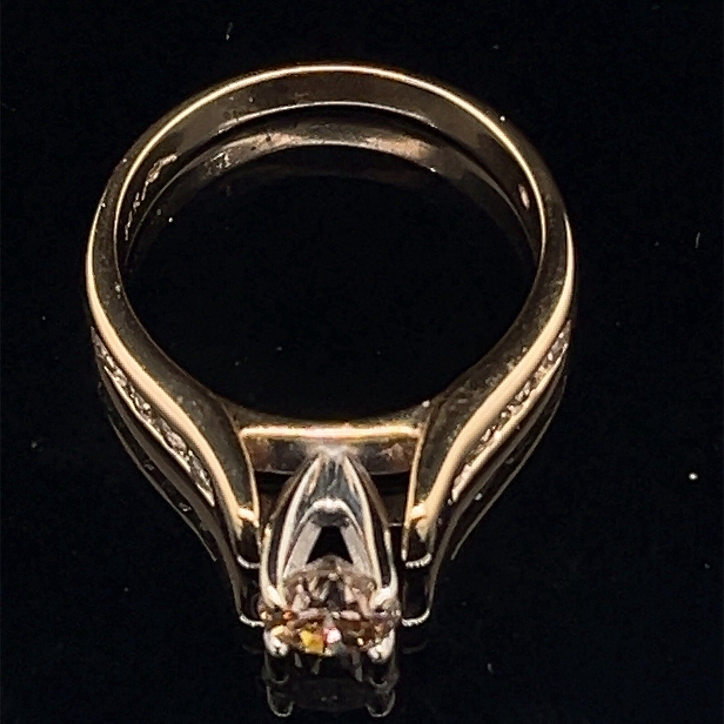 14k gold two-tone champagne Diamond Ring .9ctw Centerstone .69 CT size 6.753