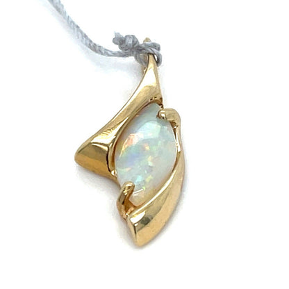 14K Yellow Gold Women’s Opal Pendant 1.50g 0
