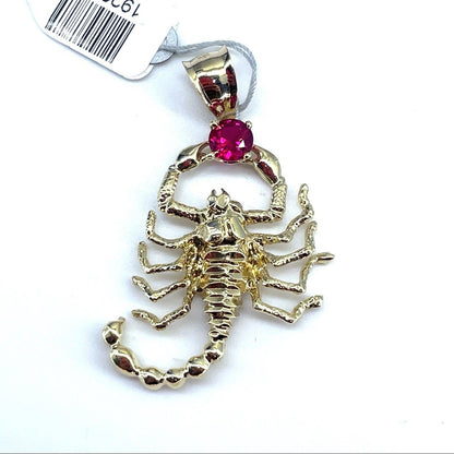 10k Yellow Gold CZ Scorpio Pendant 6.30g0