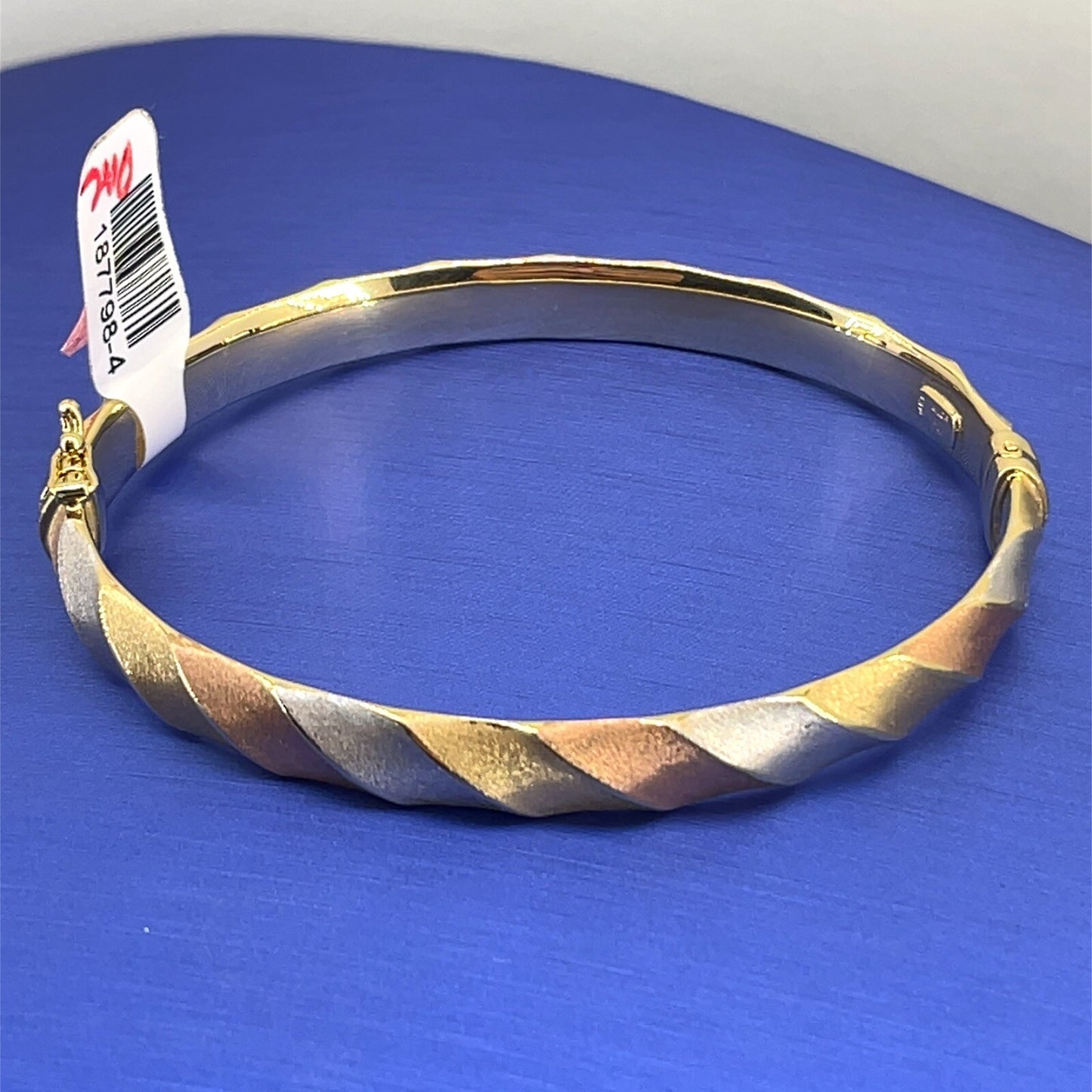 14k Tricolor Gold Hollow two-piece bangle bracelet 7.15g Spring Hinge 0