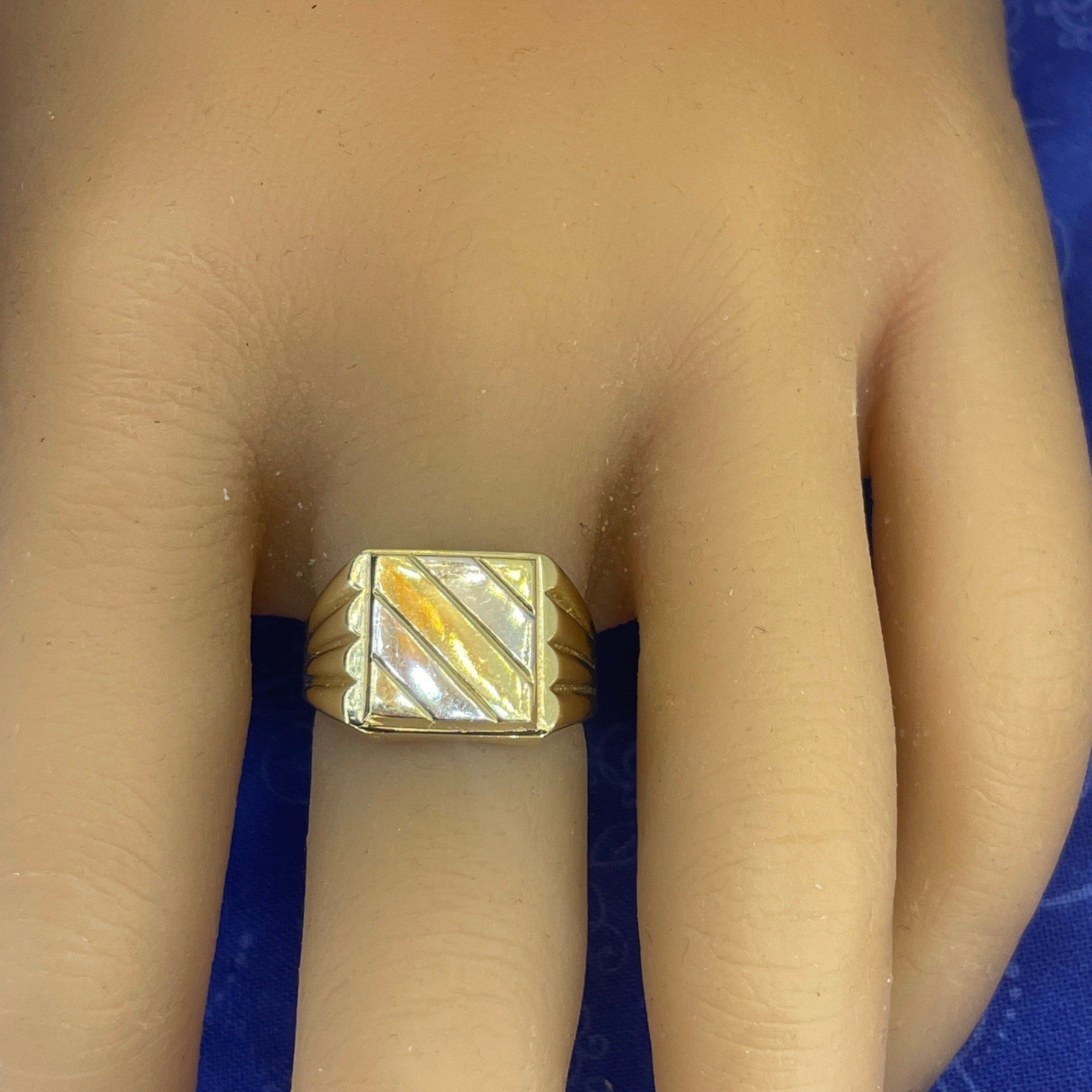 14k Two Tone Gold Men’s Angle Stripe Ring 7.60g Size 9.54