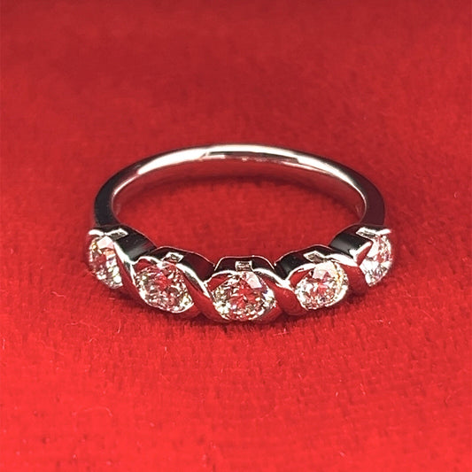 Platinum 5 diamond band ring G/H  VS .9ctw Size 70