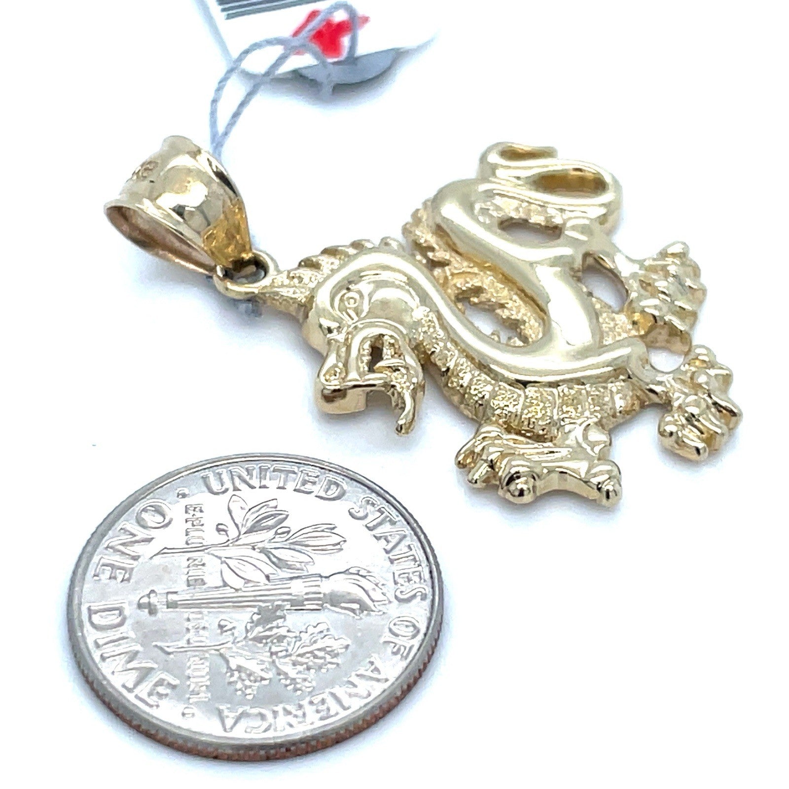 14k Yellow Gold Dragon Pendant 4.00g1