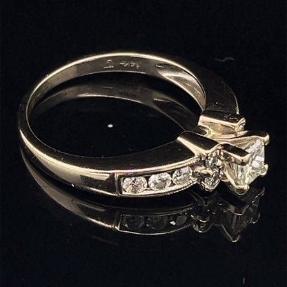 14 karat white gold princess cut VS diamond ring .8ctw size 7.252