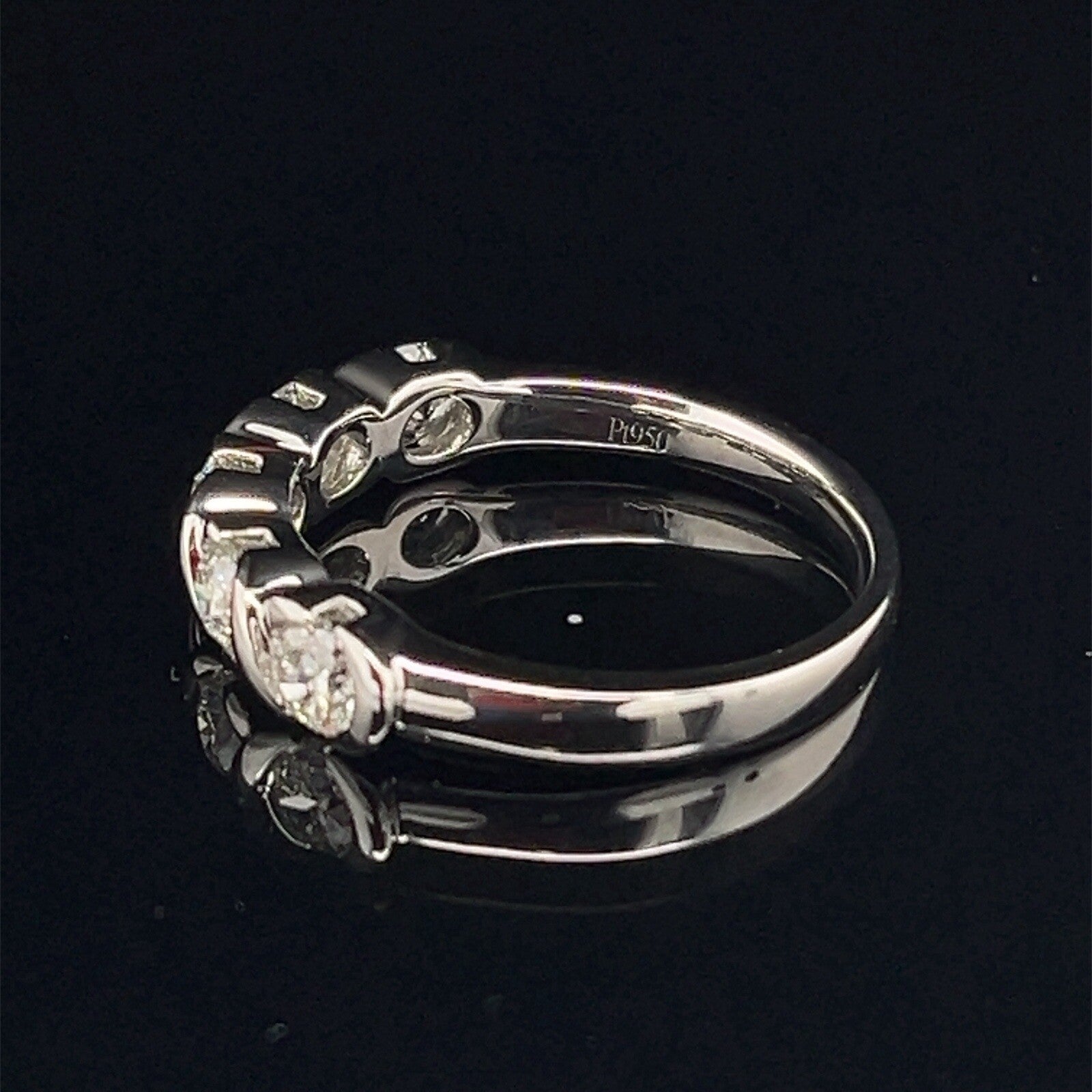 Platinum 5 diamond band ring G/H  VS .9ctw Size 73