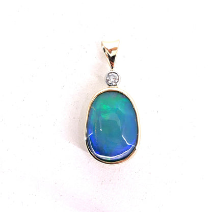 14k Yellow Gold Women’s Opal And Diamond Pendant | Cabachon Opal