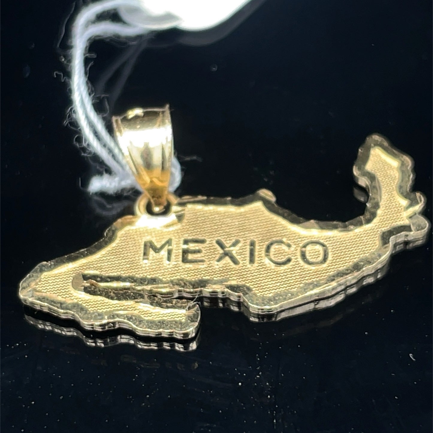 14k Yellow Gold Mexico Pendant 2.00g0